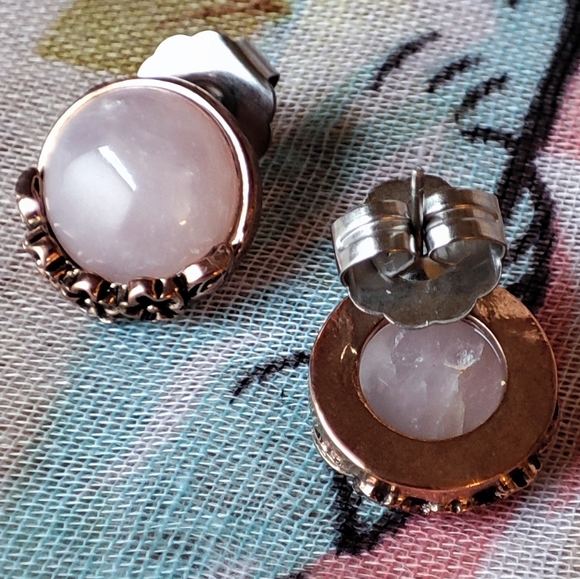 Rose Gold Coppery Rose Quartz Medallion Necklace and Earrings Set Unsigned EUC - Picture 9 of 15